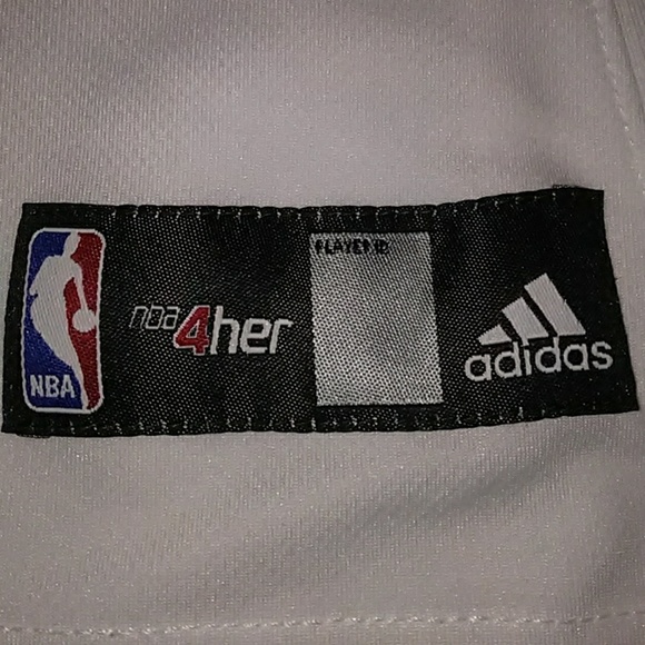 Women's Toronto Raptors DeRozan Jersey - Picture 4 of 8